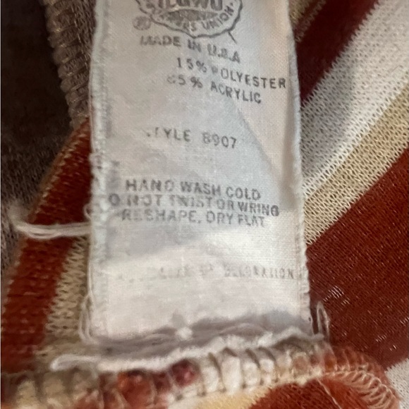 Neiman Marcus Elegant Gray and Brown cardigan - Picture 6 of 10